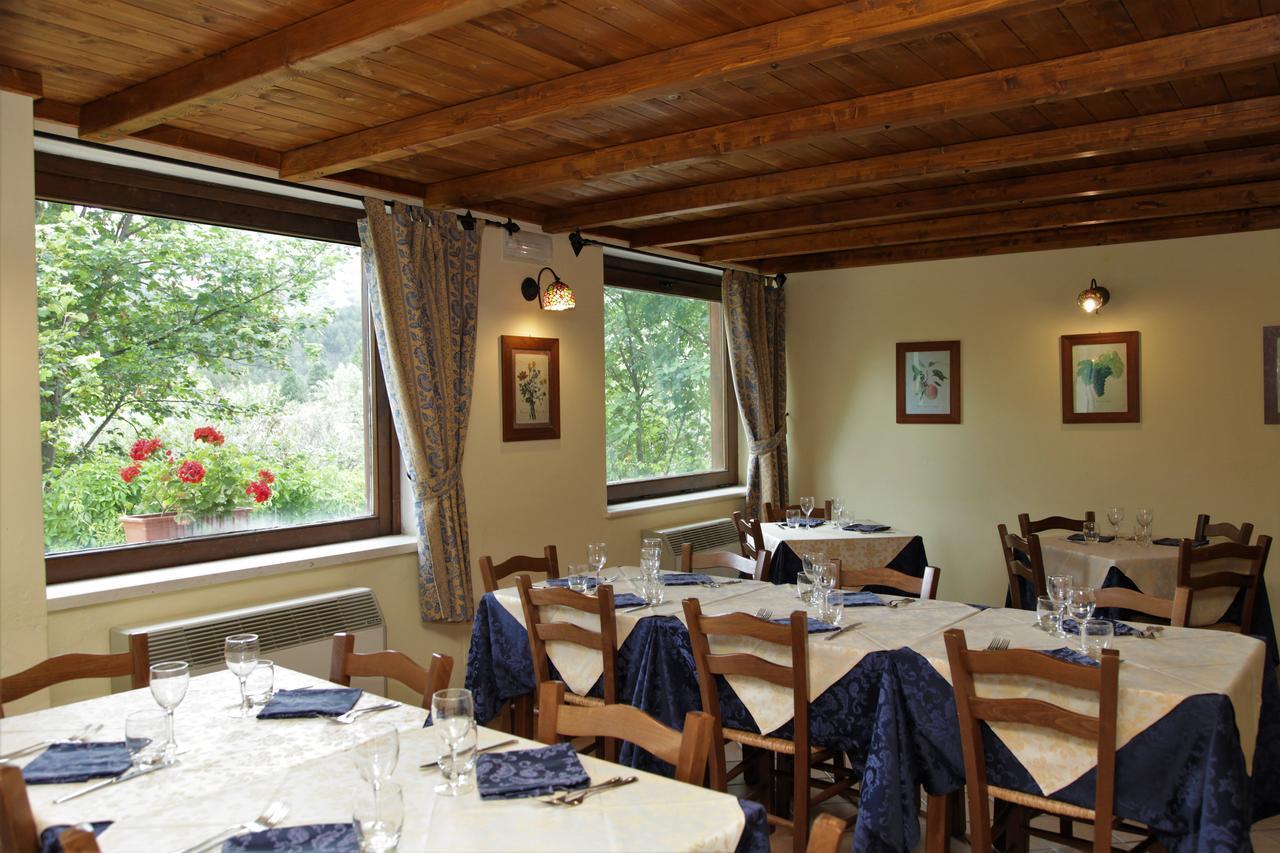 Hotel Il Ghiro Ovindoli Bagian luar foto